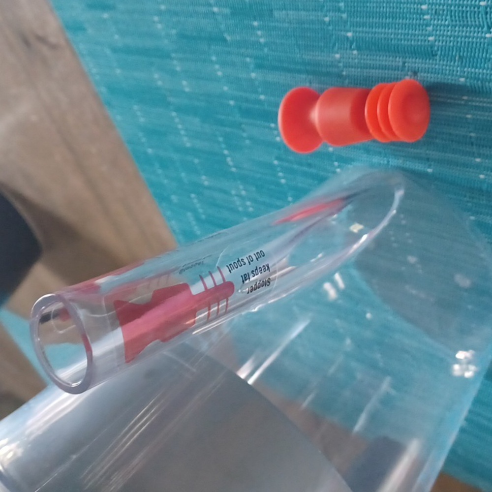 OXO gravy separator measuring cup - Picture 2 of 3